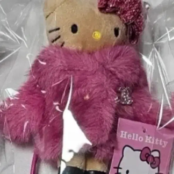 [SOLD OUT] 명품 퍼코트 롱다리키티 키링