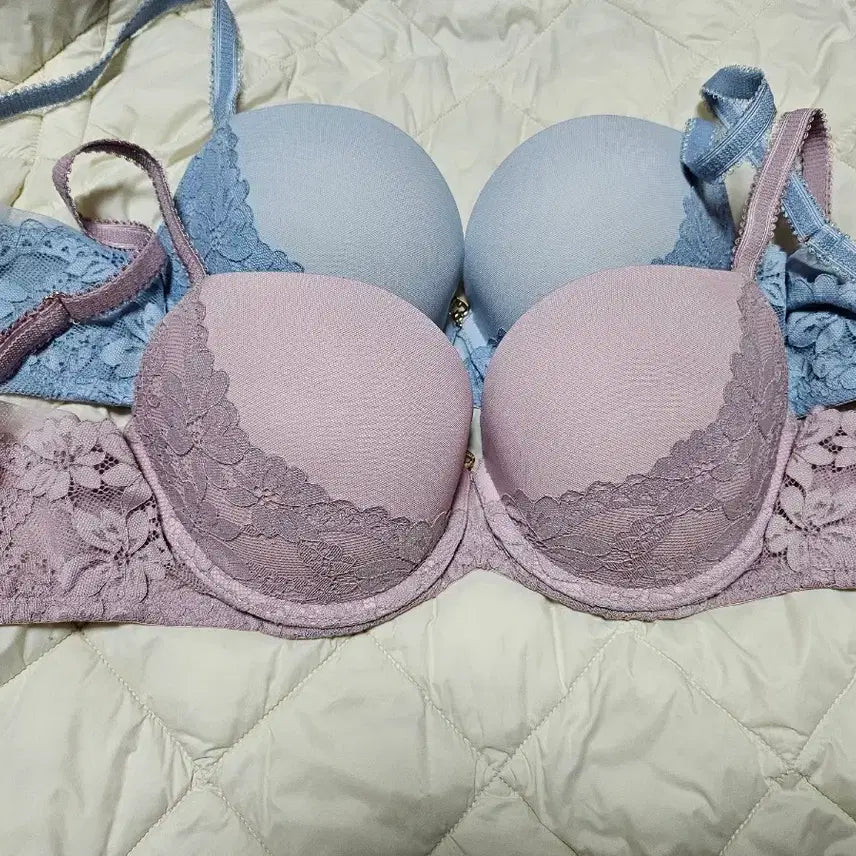 [BUNJANG] QmoMo Bra Bundle Set / 큐모모 75F 브라 단품 2장일괄 75C 75D