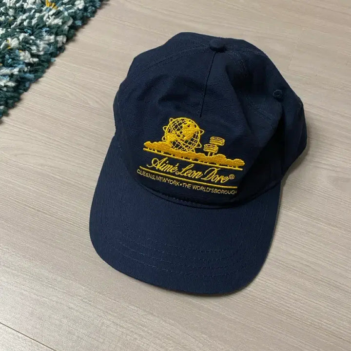 [SOLD OUT] 에메레온도르 유니스피어 햇 네이비