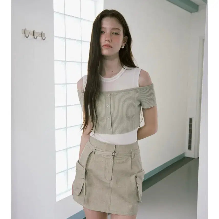 [BUNJANG] RAVE Off-Shoulder Summer Knit (Khaki) / 레이브 오프숄더 여름 니트 (카키)