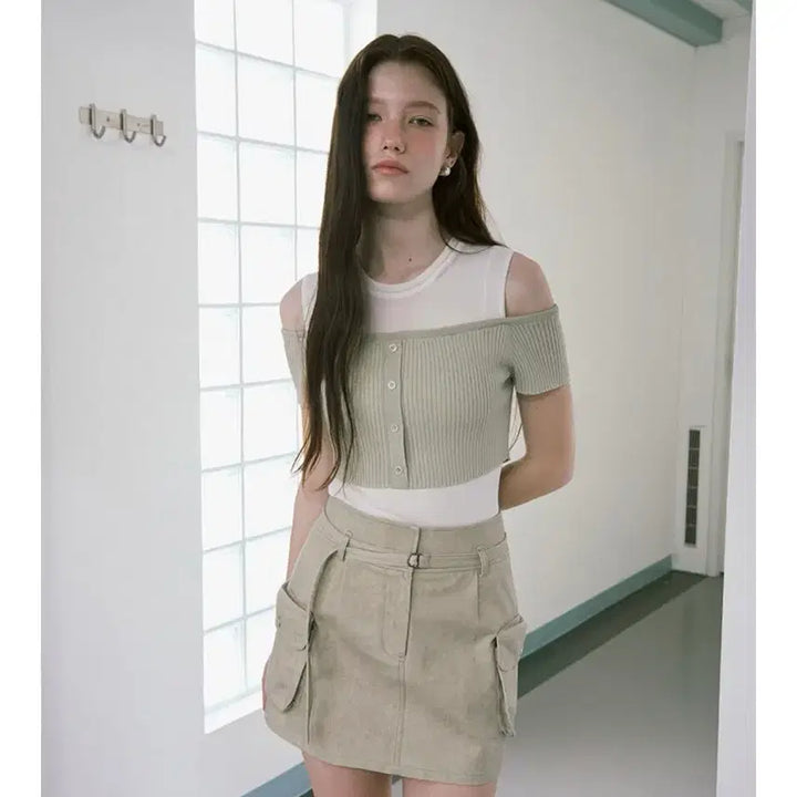 [BUNJANG] RAVE Off-Shoulder Summer Knit (Khaki) / 레이브 오프숄더 여름 니트 (카키)