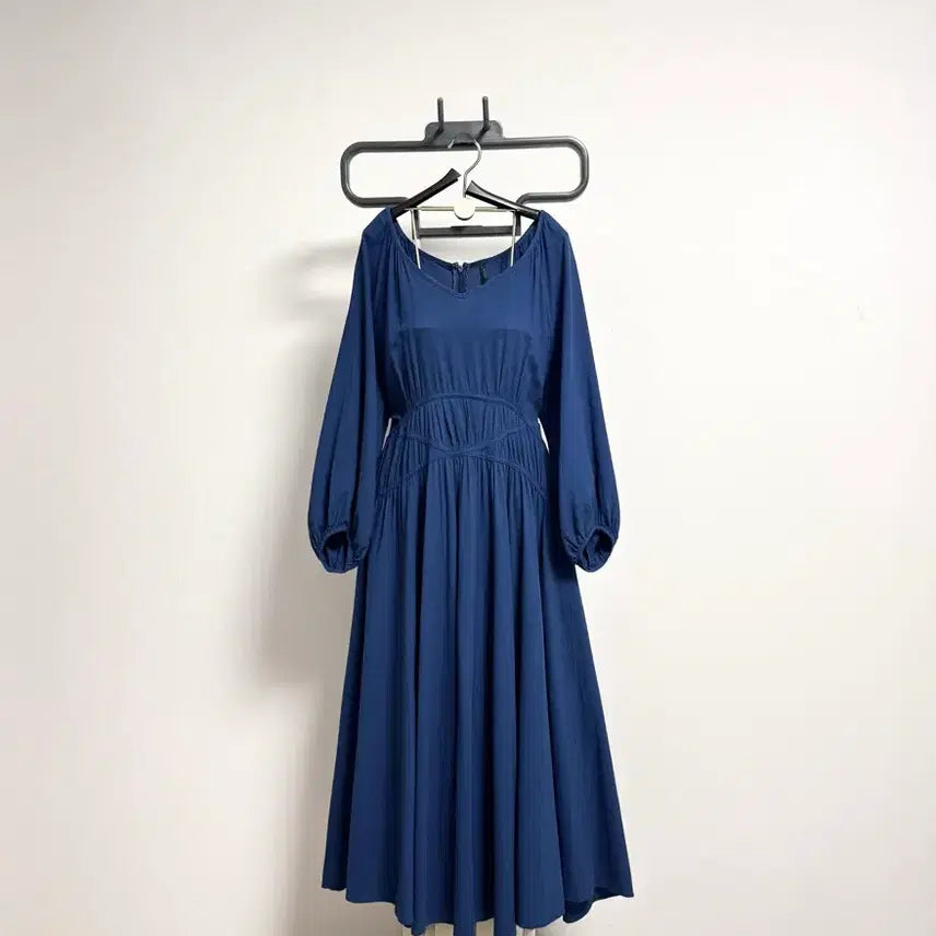 [BUNJANG] Benetton Dark Blue Midi Dress / 베네통원피스