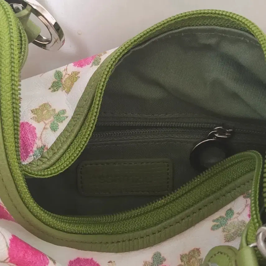 [SOLD OUT] 쌈지 꽃무늬  가죽  숄더백