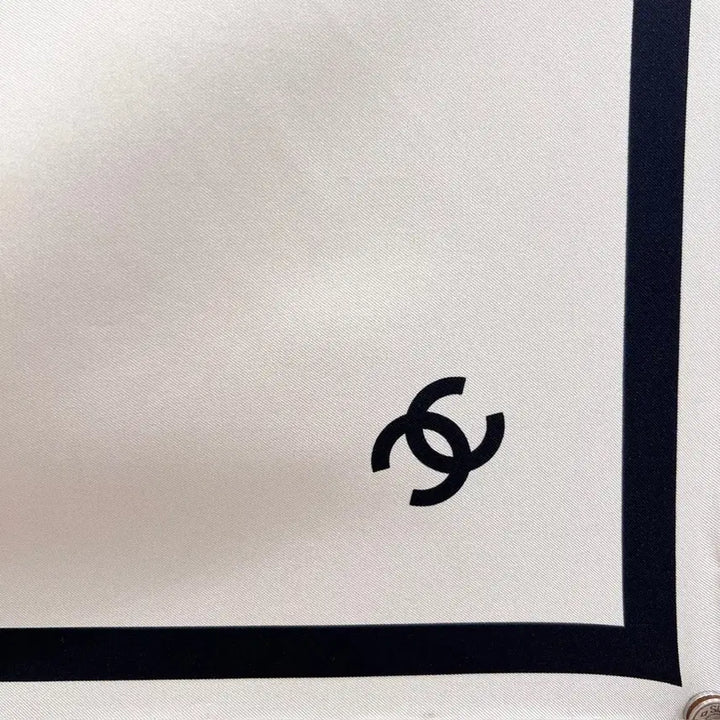[BUNJANG] Chanel 90cm Silk Scarf / 샤넬 90cm 스카프 정품 미사용 Chanel