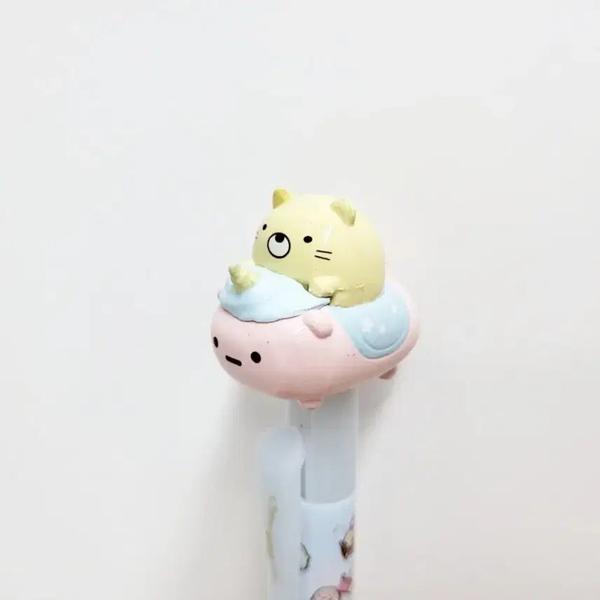 [BUNJANG] Sumikko Gurashi Neko Mascot Ballpoint Pen / 스밋코구라시 네코 마스코트 볼펜