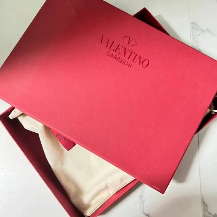 [BUNJANG] Valentino Candystud Clutch Bag / 발렌티노 캔디스터드 클러치백