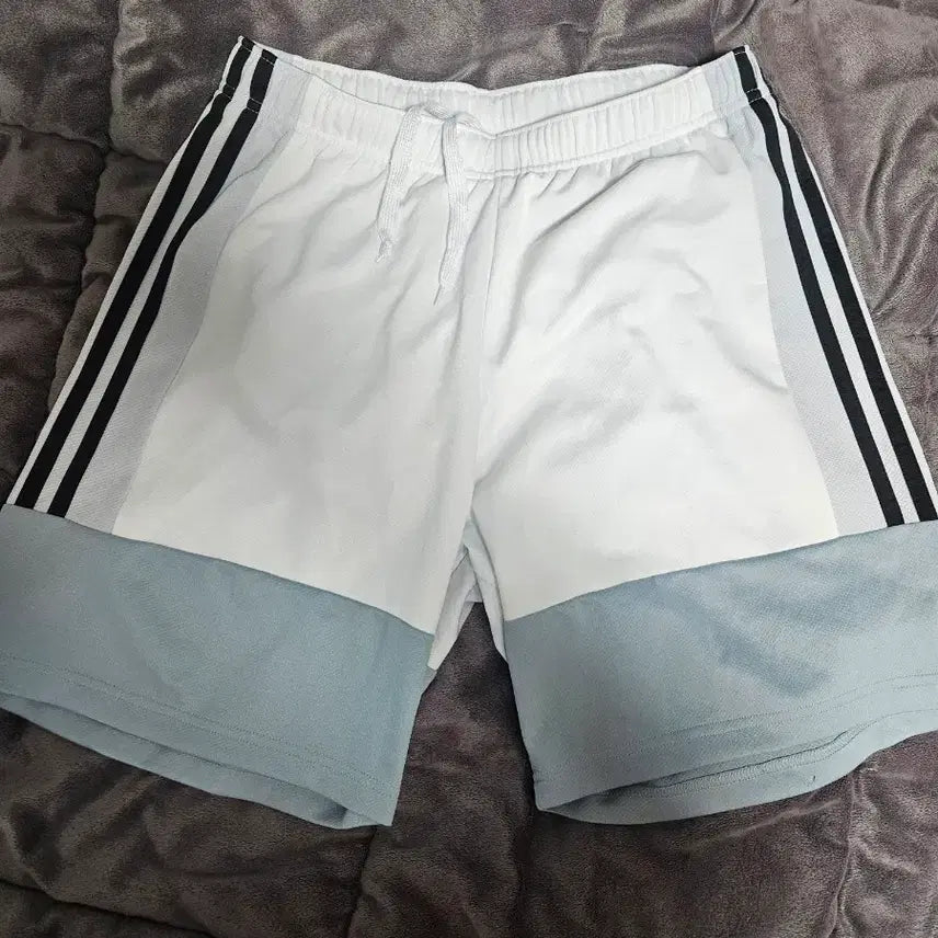 [BUNJANG] Adidas Shorts Size 105 / 아디다스 반바지