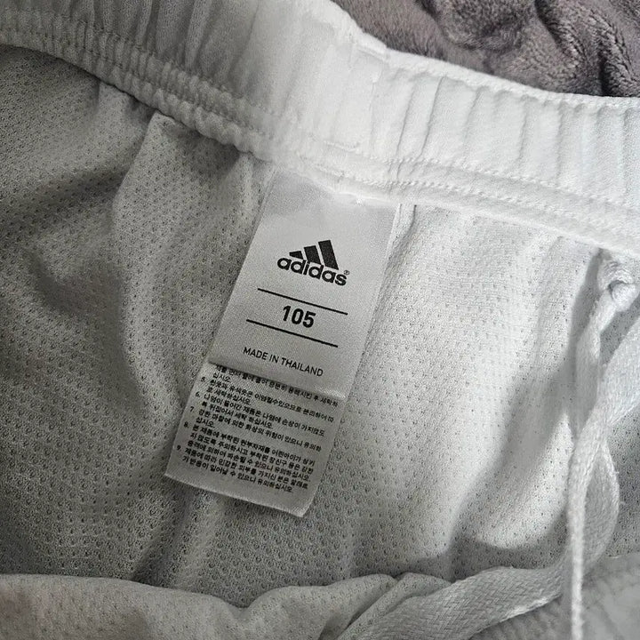 [BUNJANG] Adidas Shorts Size 105 / 아디다스 반바지
