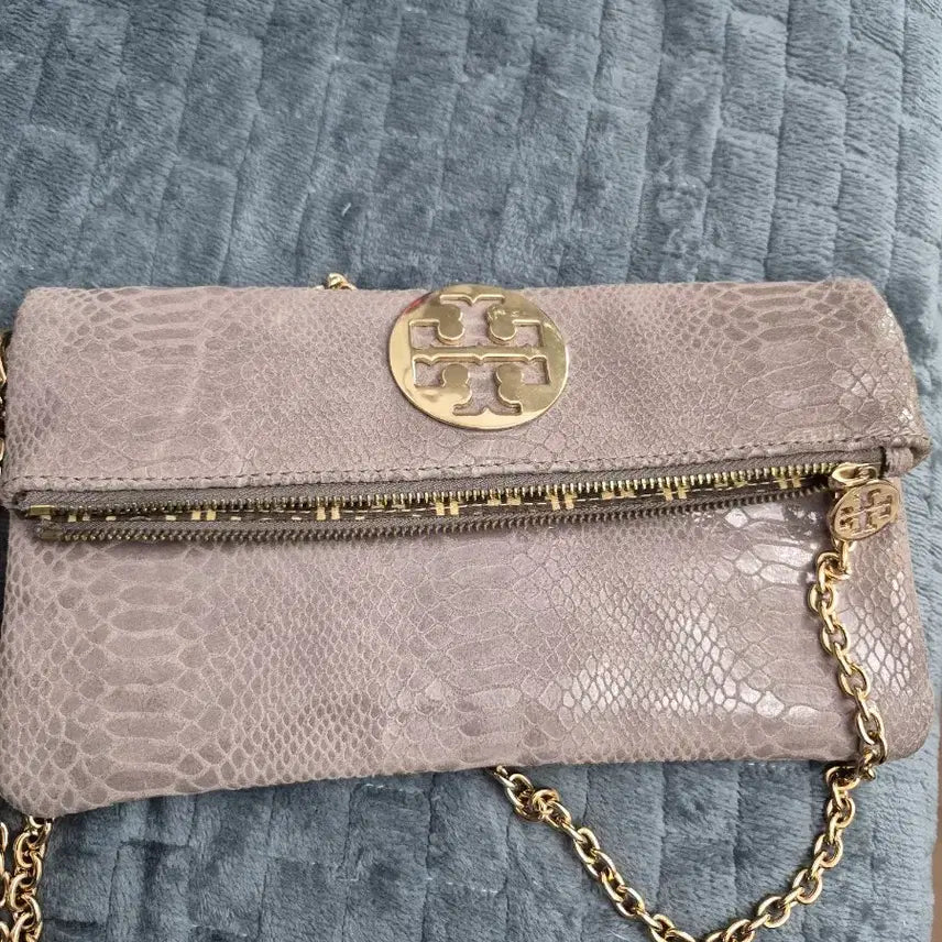 [BUNJANG] Tory Burch Snake Embossed Crossbody Bag / 토리버치 뱀피 크로스백