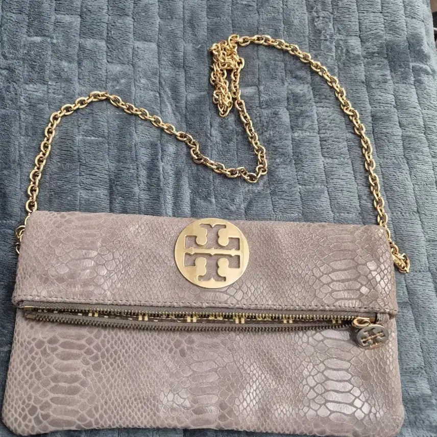 [BUNJANG] Tory Burch Snake Embossed Crossbody Bag / 토리버치 뱀피 크로스백