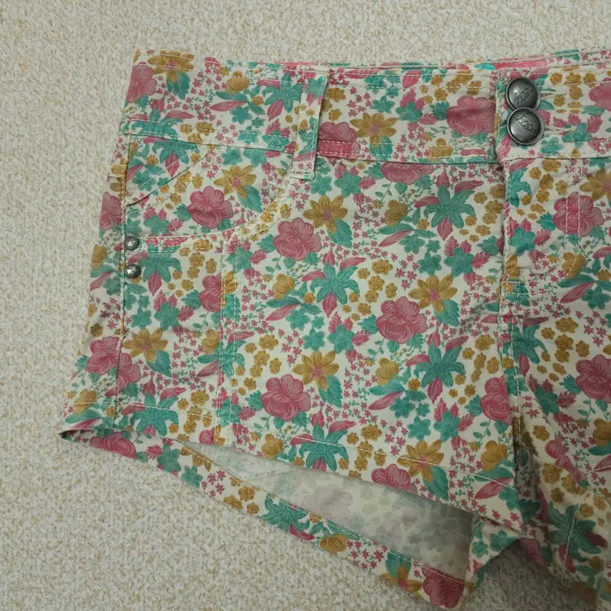 [BUNJANG] Vintage Floral Print Shorts / (EUR36)여성 반바지 숏팬츠 플라워 빈티지 바캉스 W3099