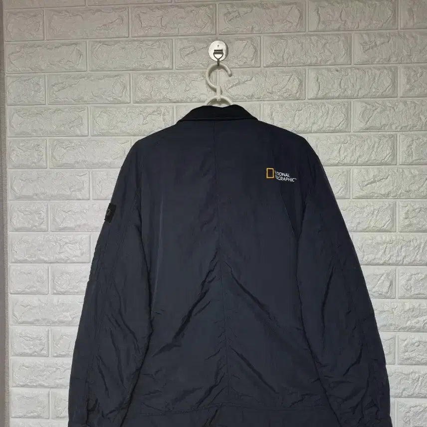 [BUNJANG] National Geographic Navy Windbreaker Jacket / 내셔널지오그래픽 네이비 바람막이 자켓