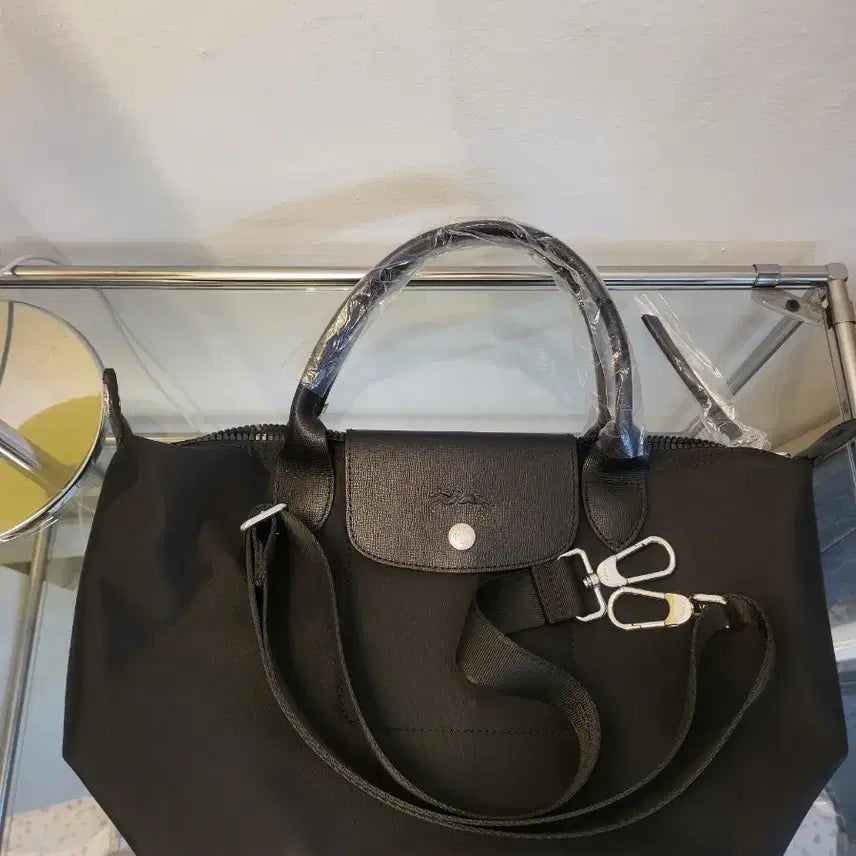 [BUNJANG] Longchamp Le Pliage Neo Small Black Dot Bag / 새싱품)롱샴 르 플리아쥬 네오 스몰 블랙 도트백