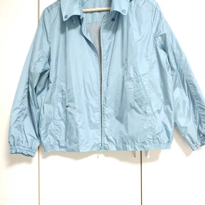 [SOLD OUT] 닥스 39만 후드내장 경량점퍼