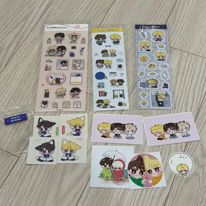 [BUNJANG] Deco &amp; Kiss 비공굿 Iro Sticker &amp; Ttibuseel Bundle Set / 데못죽 비공굿 이로님 스티커 띠부씰 일괄 양도 큰문 문대