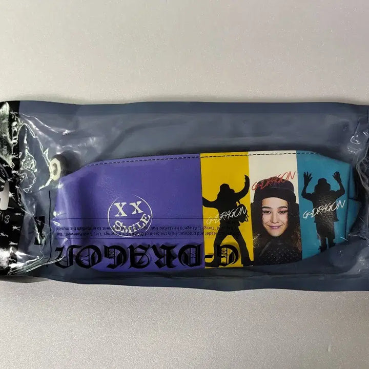 [BUNJANG] BIGBANG GD Round Pencil Case Bundle Set / [미개봉] 빅뱅 GD 원형 필통 2개 일괄