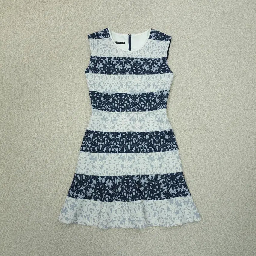 [BUNJANG] Sisley Ethnic Pattern Sleeveless Dress / (42)시슬리 여성 민소매 원피스 에스닉 W3082