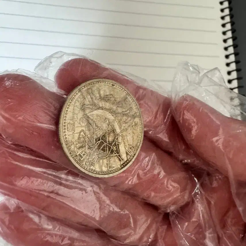 [BUNJANG] 2002 Korea-Japan World Cup Commemorative Coin (500 Yen) / 2002 한일월드컵 기념주화 500엔(체코 이긴기념으로 만원 할인!!)
