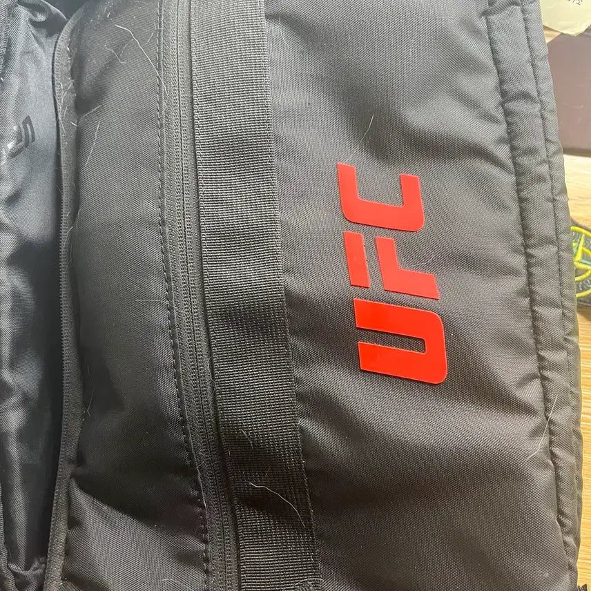 [BUNJANG] UFC Laundry Bag Backpack / UFC 짐 런드리백 백팩 팝니다 (급처!)