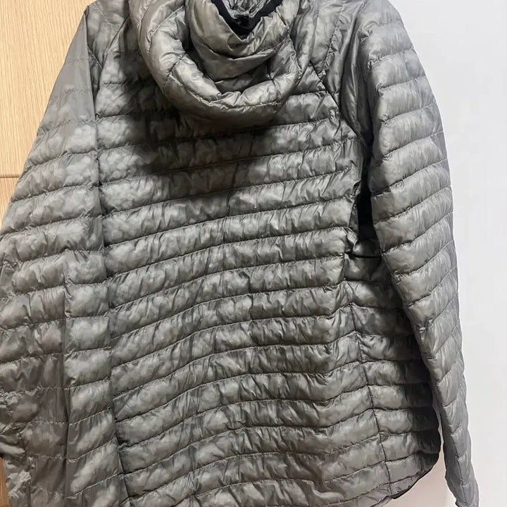 [BUNJANG] Goyowear Lightweight Down Jacket L Size / 고요웨어 경량패딩 L사이즈