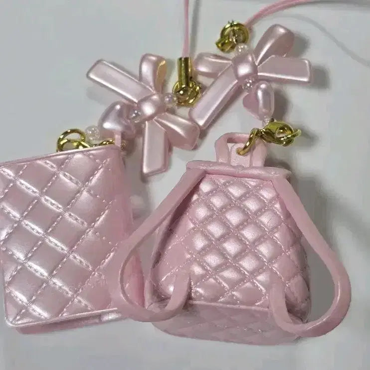 [SOLD OUT] 키티 퀄트 퀄팅  스트랩  백팩 키티 다이어리 키링 2개일괄