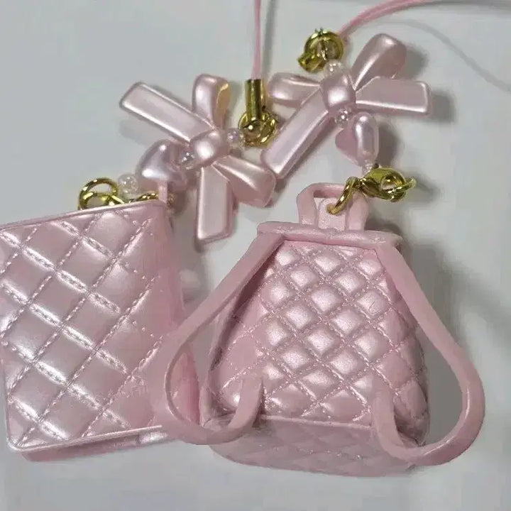 [SOLD OUT] 키티 퀄트 퀄팅  스트랩  백팩 키티 다이어리 키링 2개일괄