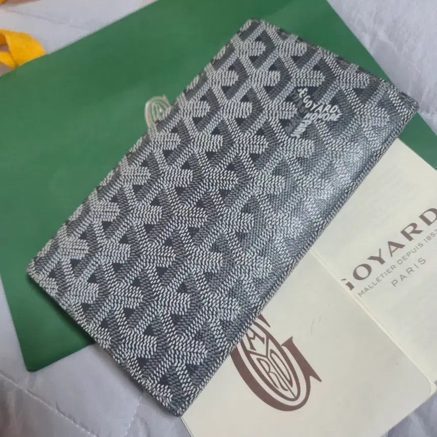 [SOLD OUT] 고야드 생로슈 장지갑 그레이