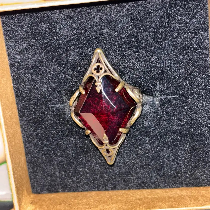 [BUNJANG] Twisted Wonderland Noble Bell College Roro Magic Stone Ring / 트위스테 노블벨 칼리지 로로 마법석풍 반지