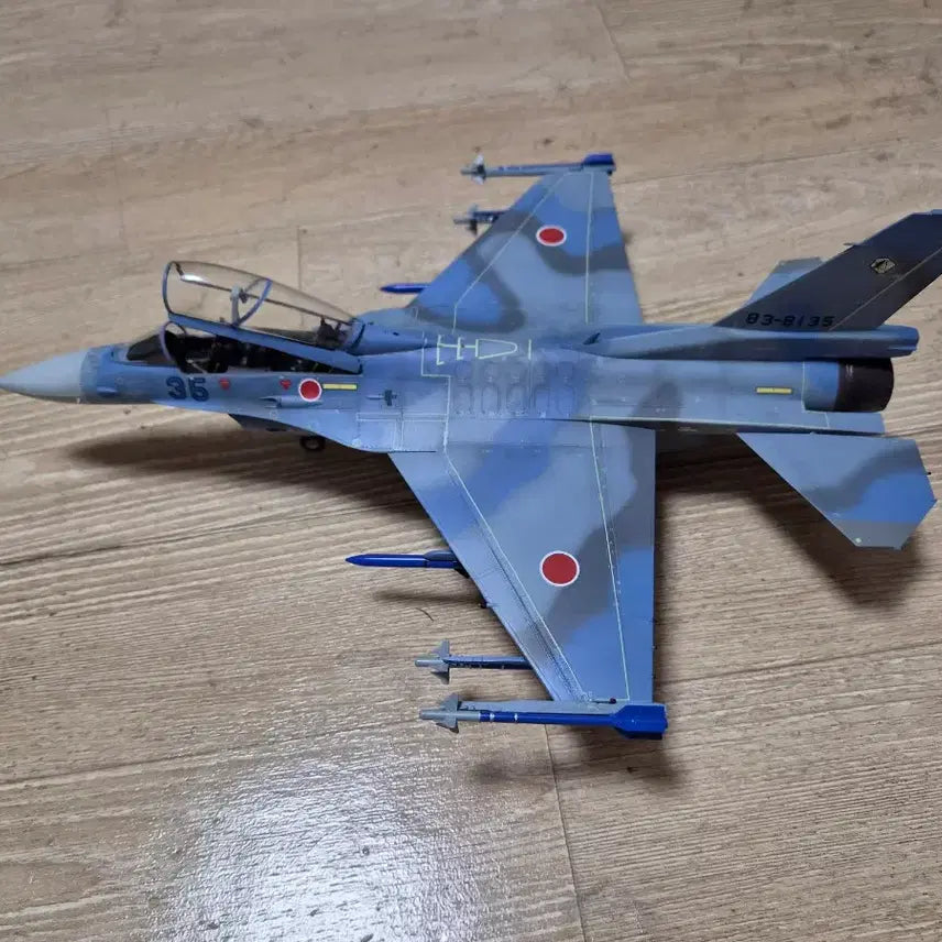 [SOLD OUT] 1/48 하세가와 JASDF 홋카이도 방면 F-2B 수호이 어그레서기