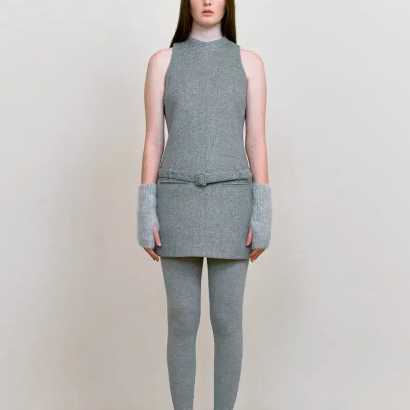 [BUNJANG] 페인추얼 Cut-out Sleeveless Halter dress / 페인추얼 Cut-out Sleeveless Halter dress