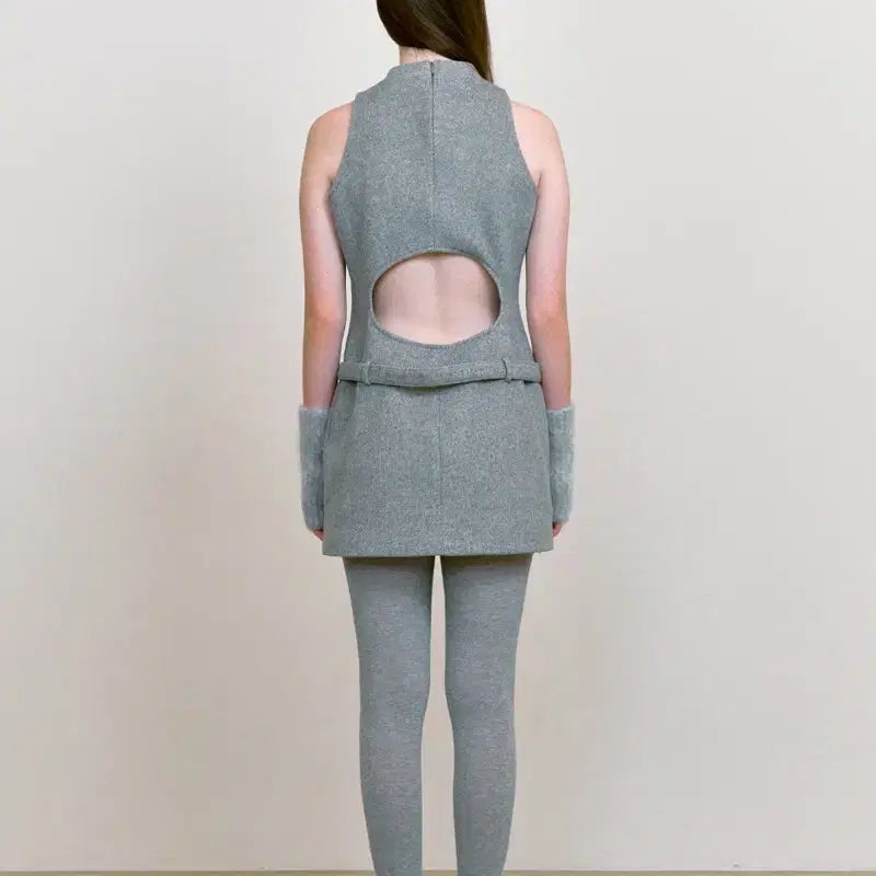 [BUNJANG] 페인추얼 Cut-out Sleeveless Halter dress / 페인추얼 Cut-out Sleeveless Halter dress
