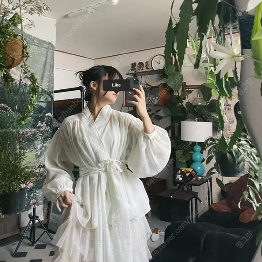 [SOLD OUT] 한땀한땀 선녀 저고리 m사이즈 흰빛