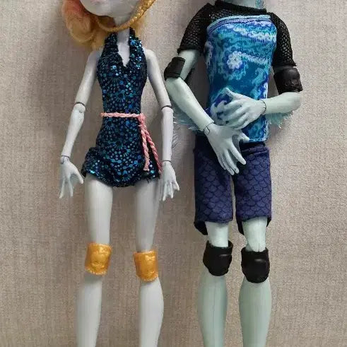 [BUNJANG] Monster High Laguna Blue and Gil Webber Doll Set / 몬스터하이 라구나 블루 앤 길 웨버 세트 인형 2개