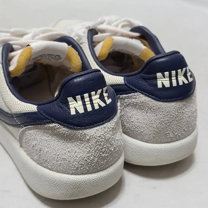 [BUNJANG] Nike Killshot Vintage Sneakers / 2) 265 나이키 킬샷 빈티지 스니커즈