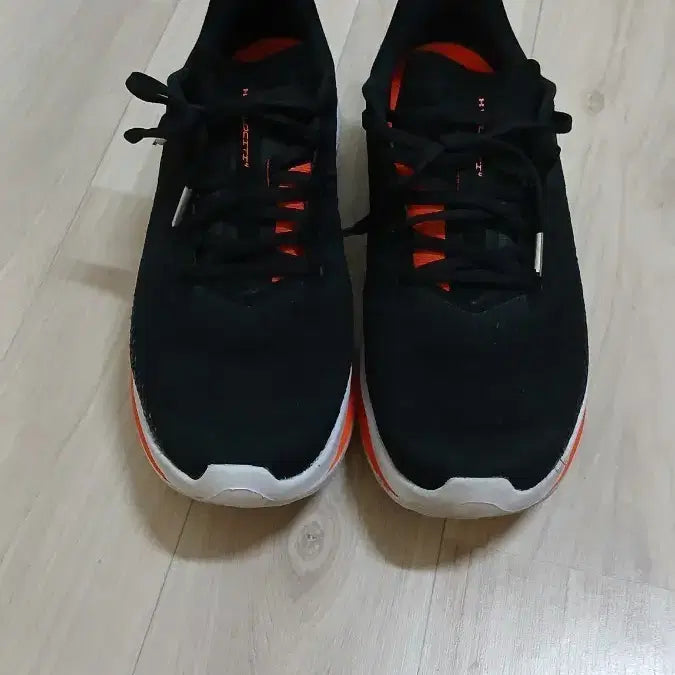 [BUNJANG] Under Armour Summer Sneakers / 남성신발 언더아머 여름 운동화