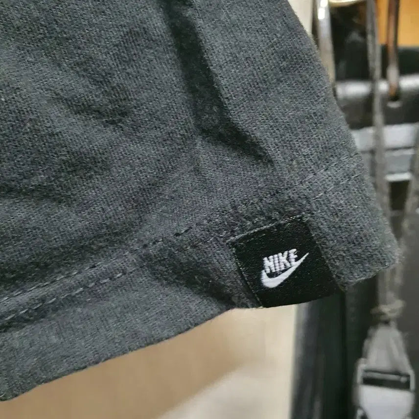 [BUNJANG] Nike Astronaut T-shirt Black / 나이키 우주인 반팔 티셔츠 블랙