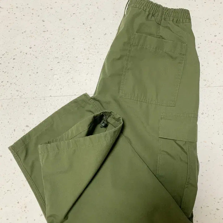 [SOLD OUT] GU 슈퍼 와이드 카고팬츠 S