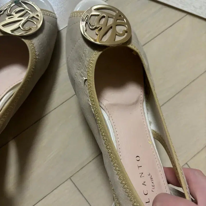 [BUNJANG] Elcanto Beige Mules 240 / 엘칸토 베이지 뮬 240