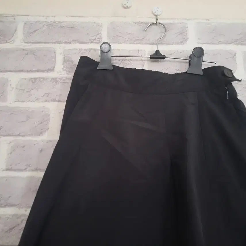 [BUNJANG] The Edge Black Flare Long Skirt / 더엣지 블랙 밴딩 플레어 롱스커트55/알뜰한여우