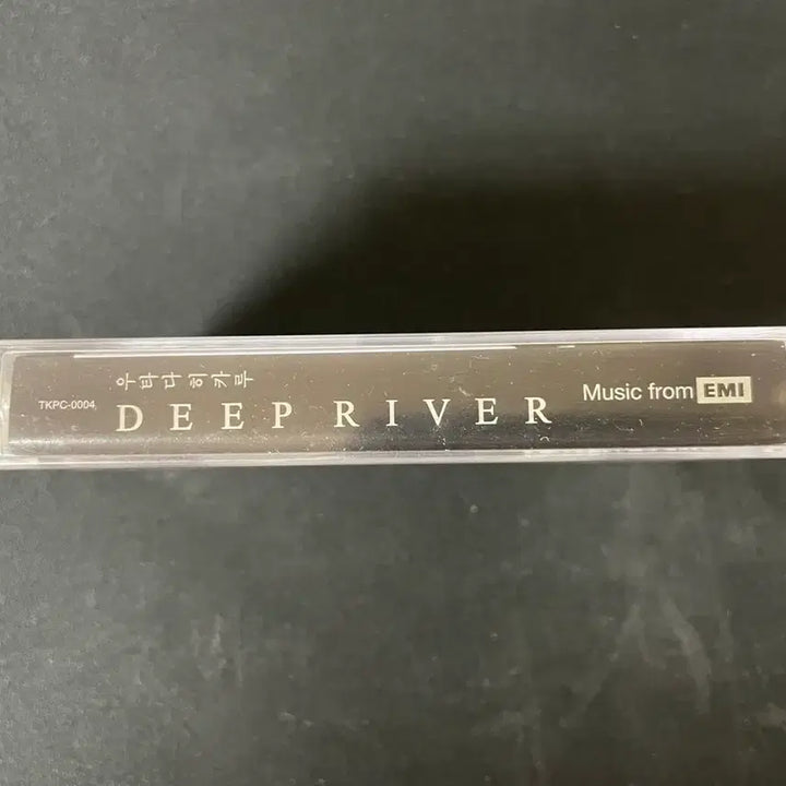 [SOLD OUT] 우타다 히카루 Deep River 미개봉 카세트 테이프