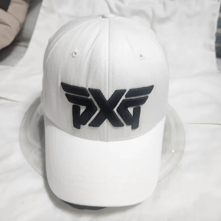 [BUNJANG] PXG 화이트 볼캡 모자 / PXG 화이트 볼캡 모자