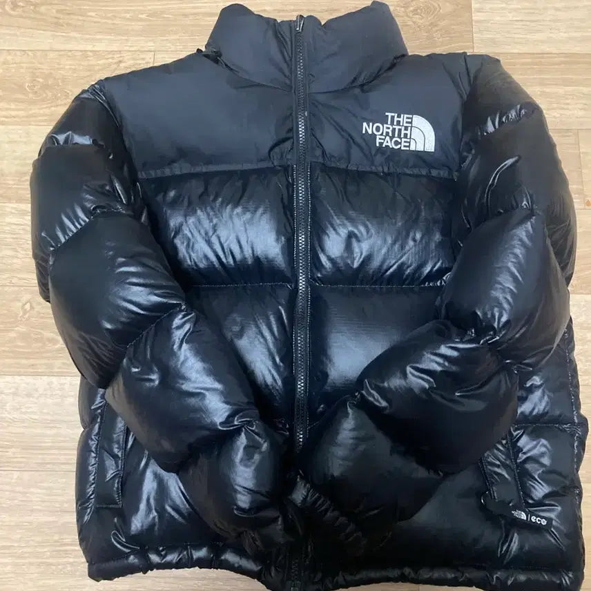 [SOLD OUT] 노스페이스 블랙 숏패딩