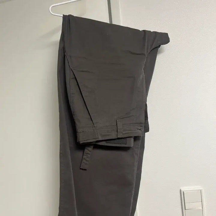 [SOLD OUT] 고낙 피셔맨 팬츠 머드 M