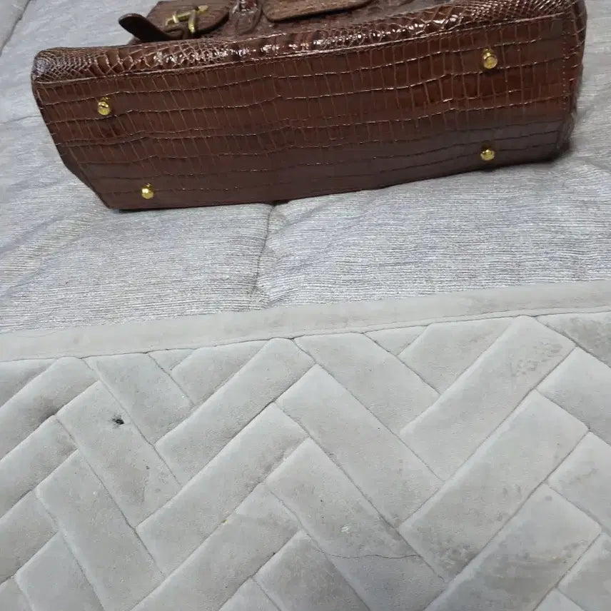 [BUNJANG] Roberta di Camerino Tote Bag / 로베르타디까메리노가방