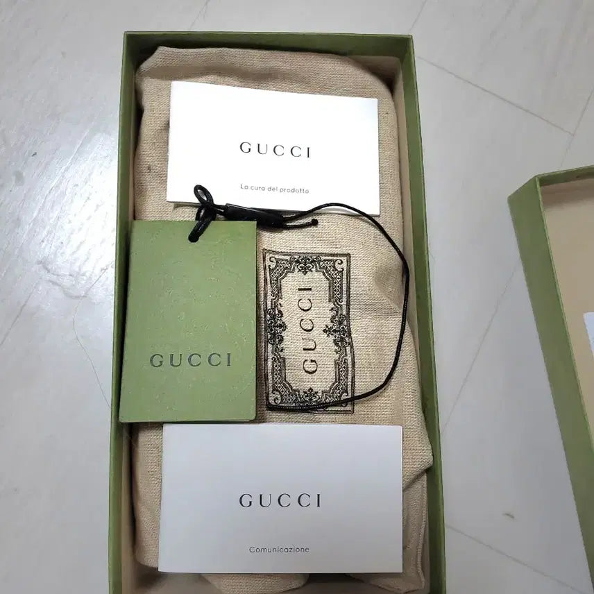 [SOLD OUT] GG 마몽 캔버스 장지갑 베이지 에보니 지갑을.지금.판매합니다!