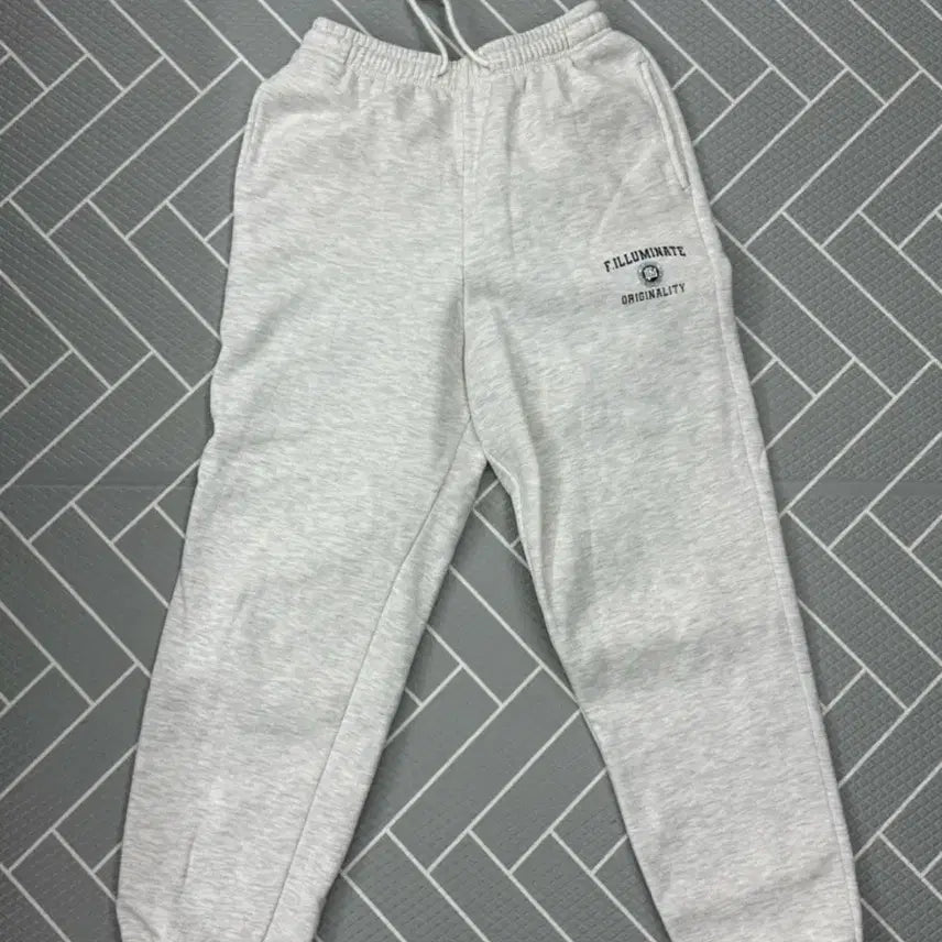 [BUNJANG] F.ILLUMINATE Gray Jogger Pants (Size M) / F.ILLUMINATE 회색 트레이닝 바지
