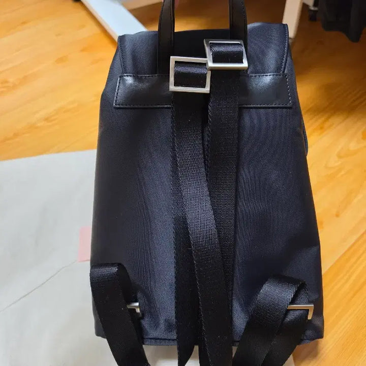 [SOLD OUT] minitmute 미닛뮤트 clo 백팩 블랙 (새상품)