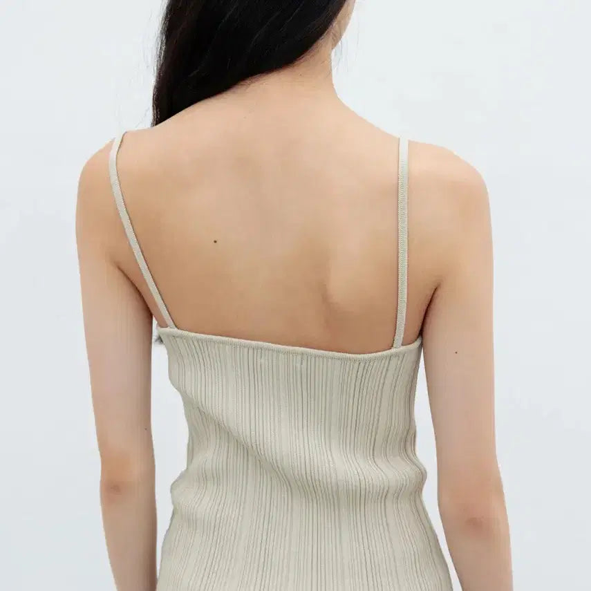 [BUNJANG] rrace Sage Sleeveless Top / rrace 세이지 슬리브리스