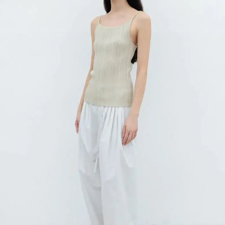 [BUNJANG] rrace Sage Sleeveless Top / rrace 세이지 슬리브리스