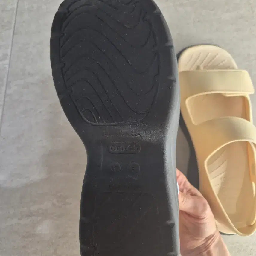 [SOLD OUT] 크록스 클로그